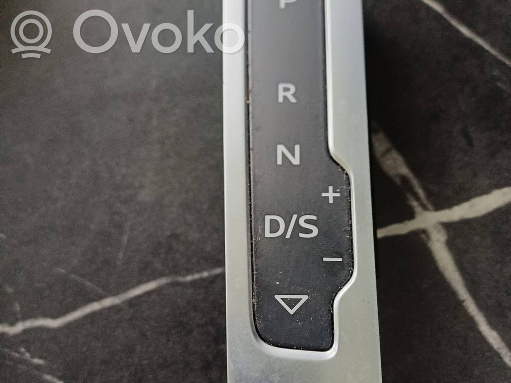 Audi A3 S3 8V Indicador selector de marchas 