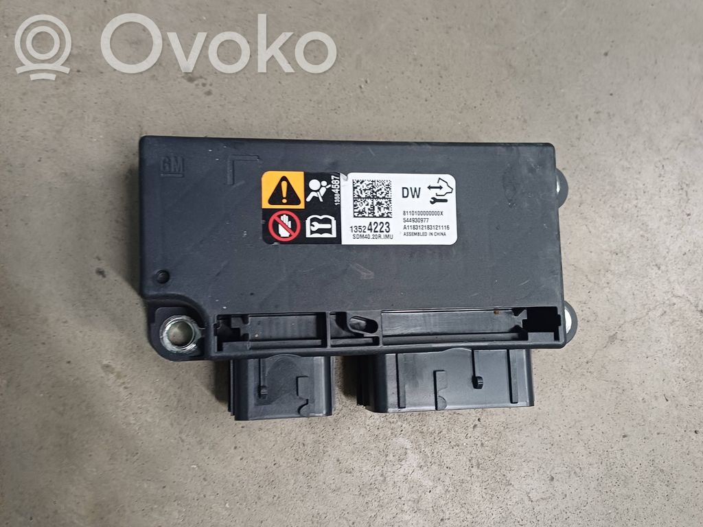 Buick Encore I Airbag control unit/module 