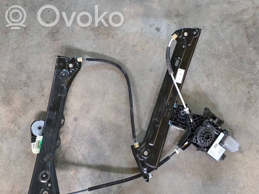 BMW 2 F44 Elektryczny podnośnik szyby drzwi przednich 