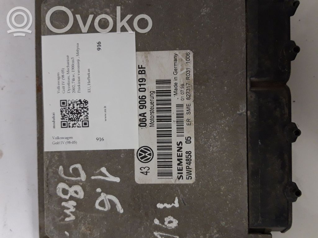 Volkswagen Golf IV Engine control unit/module 