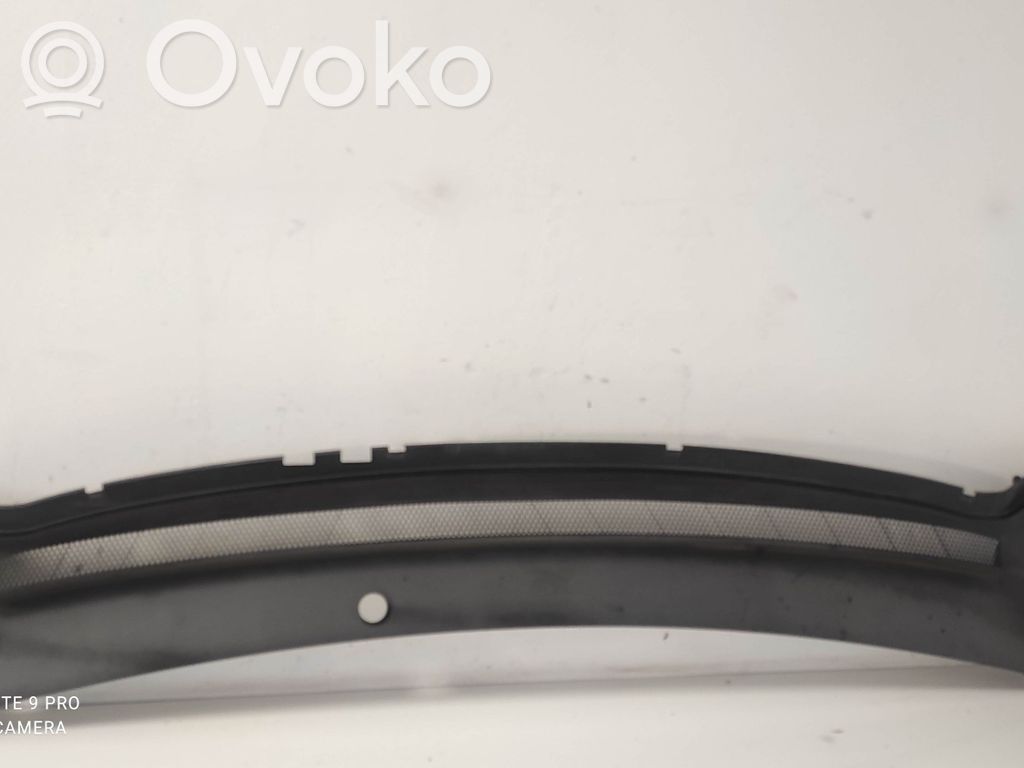 Ford Focus Wiper trim 