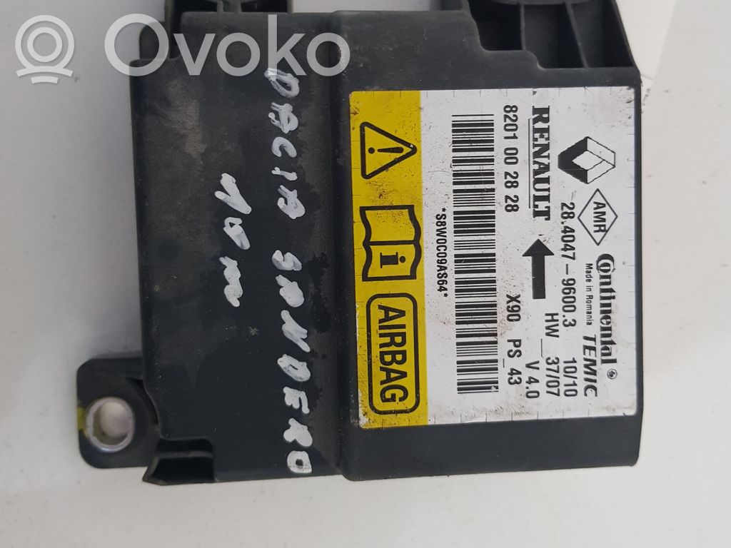 Dacia Sandero Airbag control unit/module 