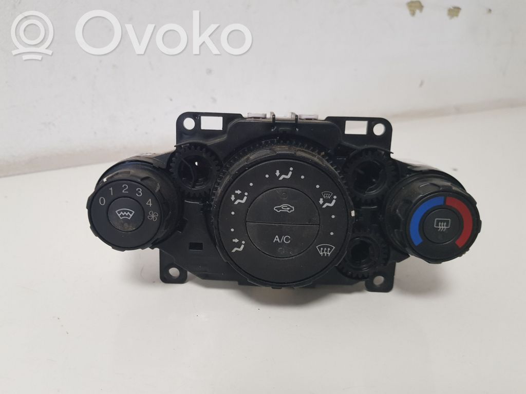 Ford Fiesta Climate control unit 