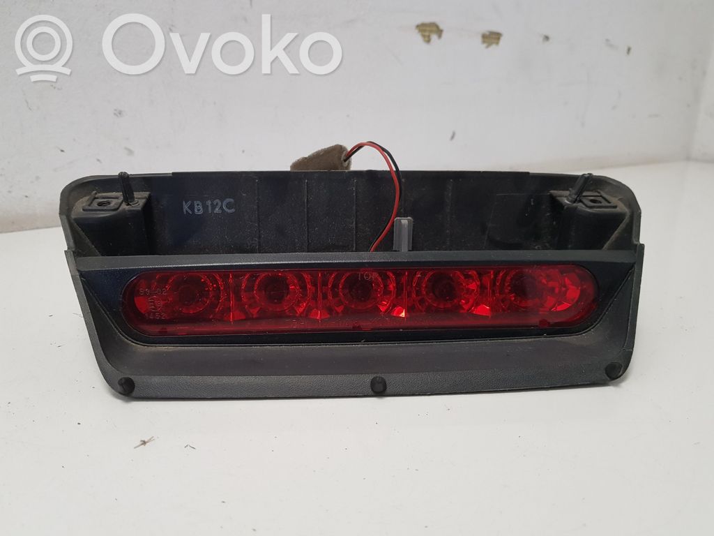 Chevrolet Spark Third/center stoplight 
