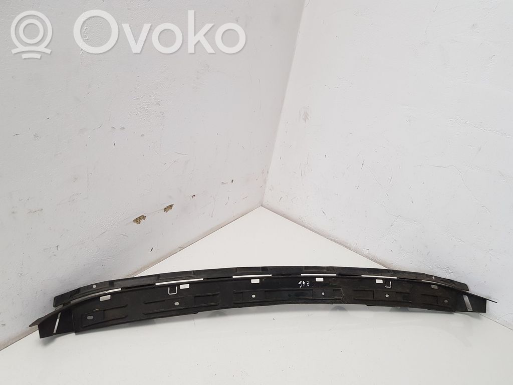 BMW 3 E46 Takapuskurin kannake 