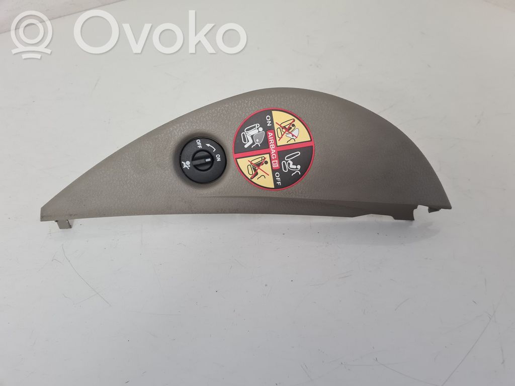 Renault Modus Dashboard side end trim 