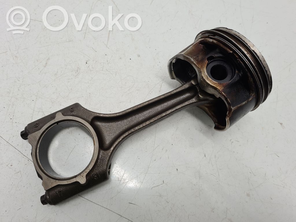 Piston