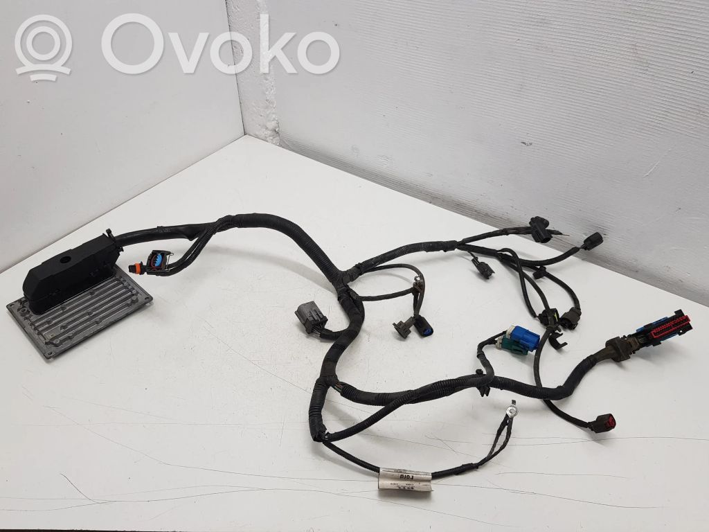 Ford Focus C-MAX Engine control unit/module 