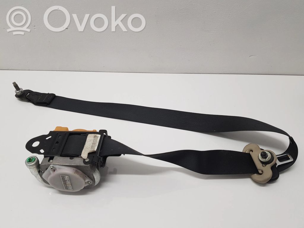 Nissan Note (E11) Front seatbelt 