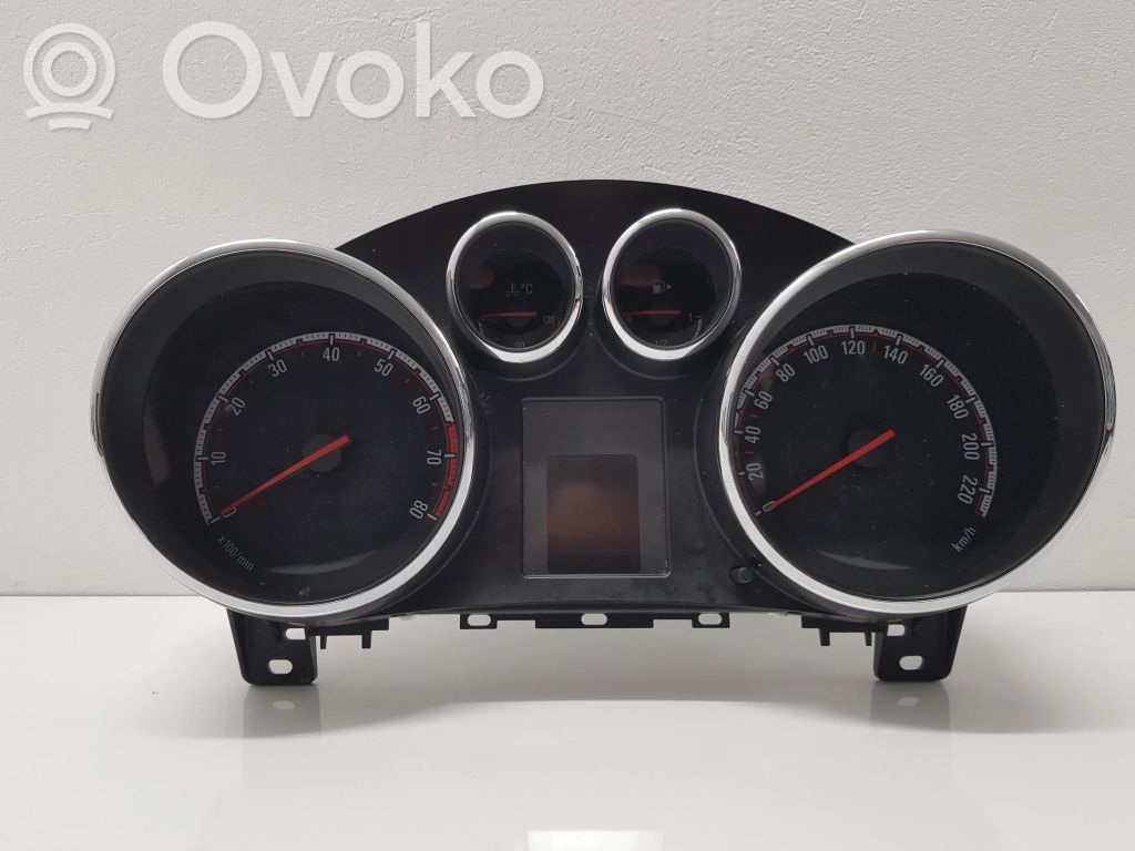 Opel Meriva B Speedometer (instrument cluster) 