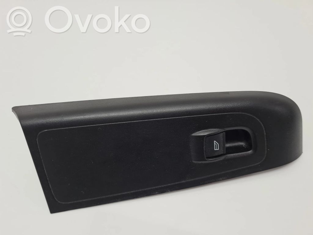 Ford Turneo Courier Electric window control switch 