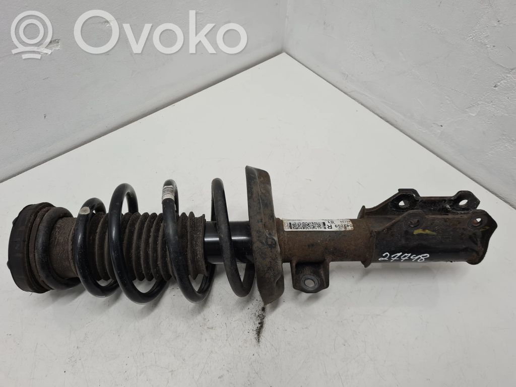 Opel Astra J Etuiskunvaimennin 