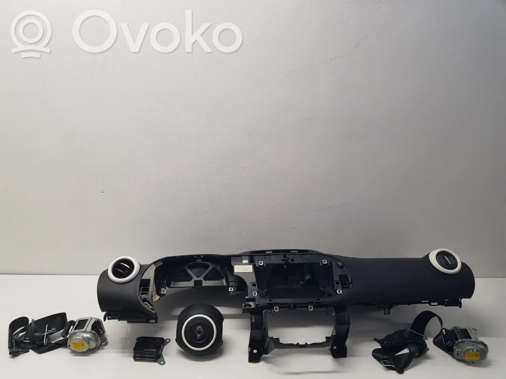 Renault Twingo III Dashboard 