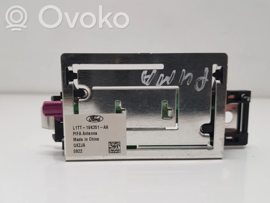 Ford Puma Antenos stiprintuvas 