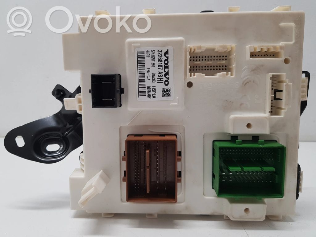 Volvo XC40 Comfort/convenience module 