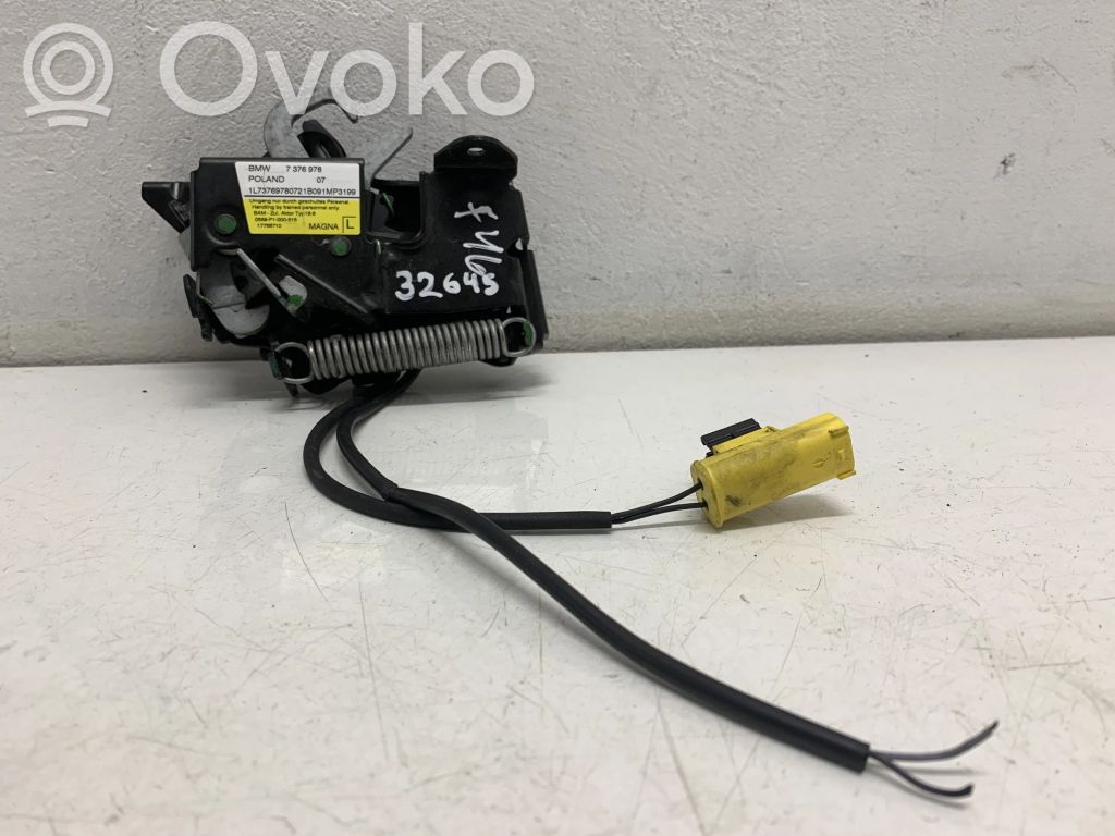 BMW 2 F46 Zamek pokrywy przedniej / maski silnika 