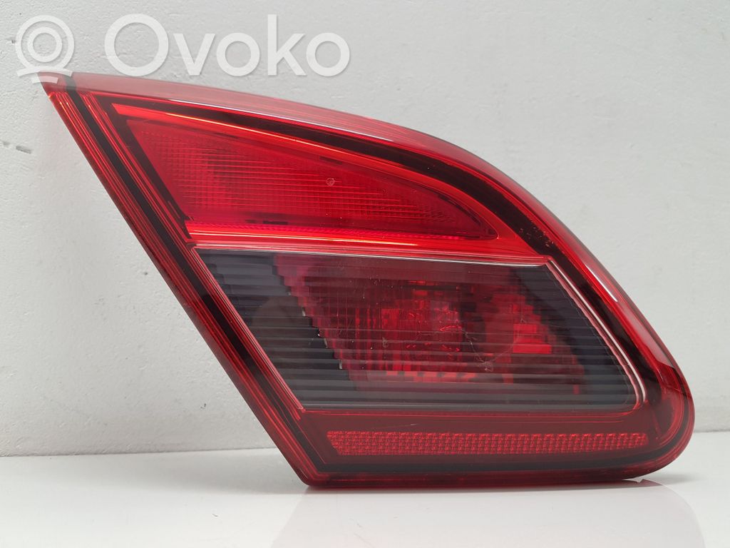 Opel Corsa E Tailgate rear/tail lights 