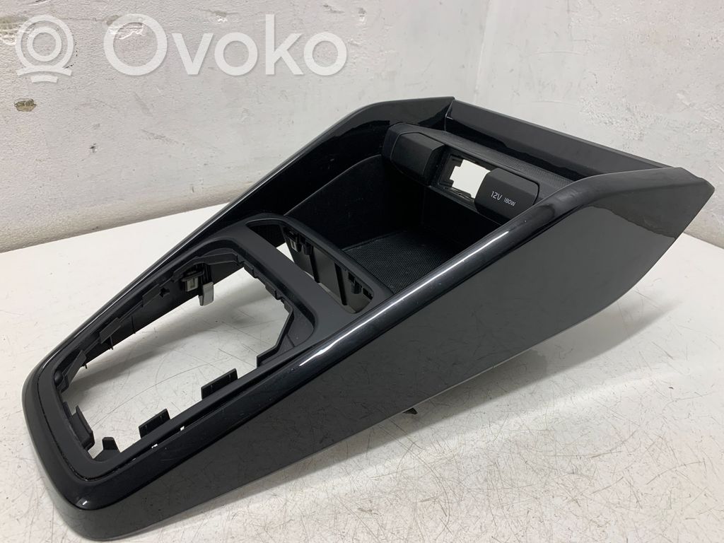KIA Stonic Pavarų perjungimo svirties apdaila (plastikinė) 