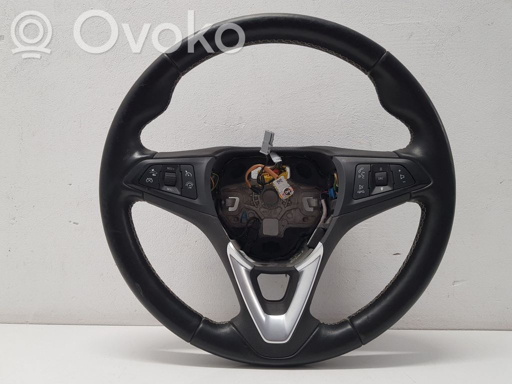 Opel Astra K Ohjauspyörä 