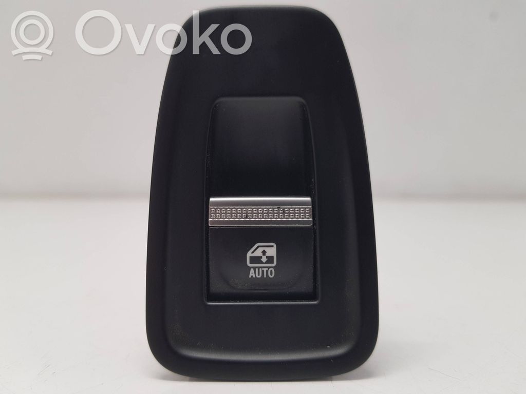 Renault Arkana Electric window control switch 