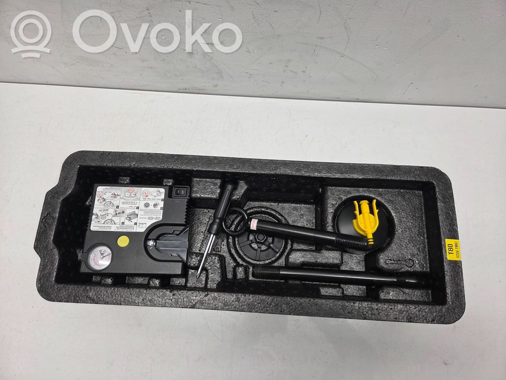 KIA Stonic Juego de herramientas 