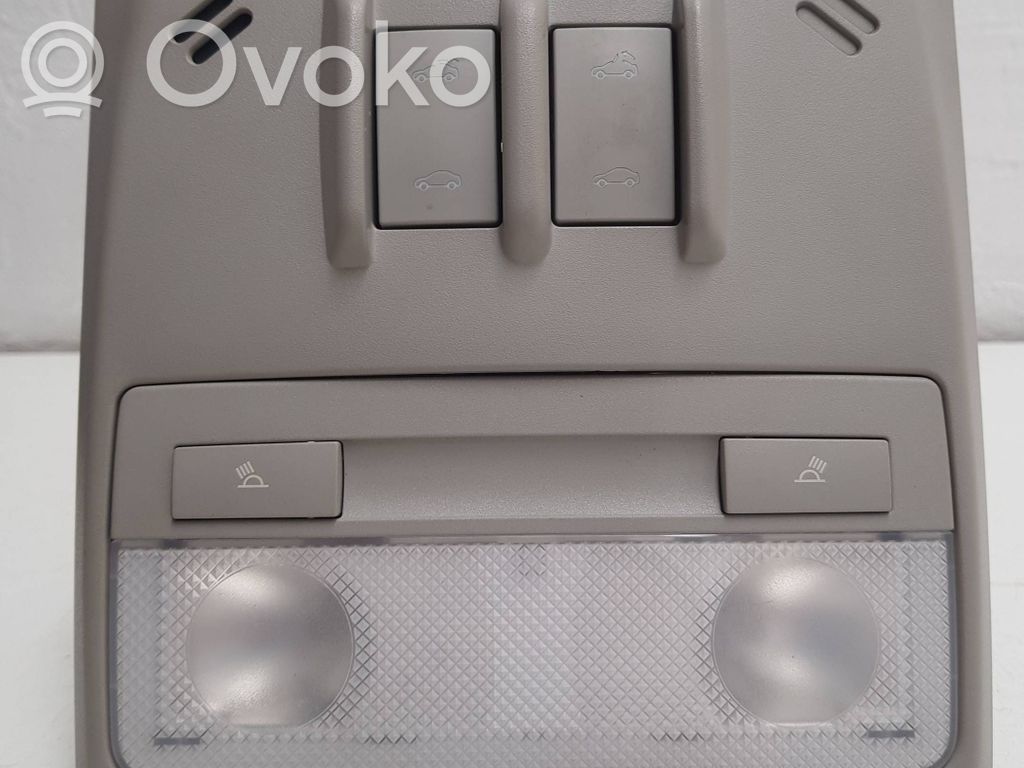 Opel Mokka Luz del asiento delantero 