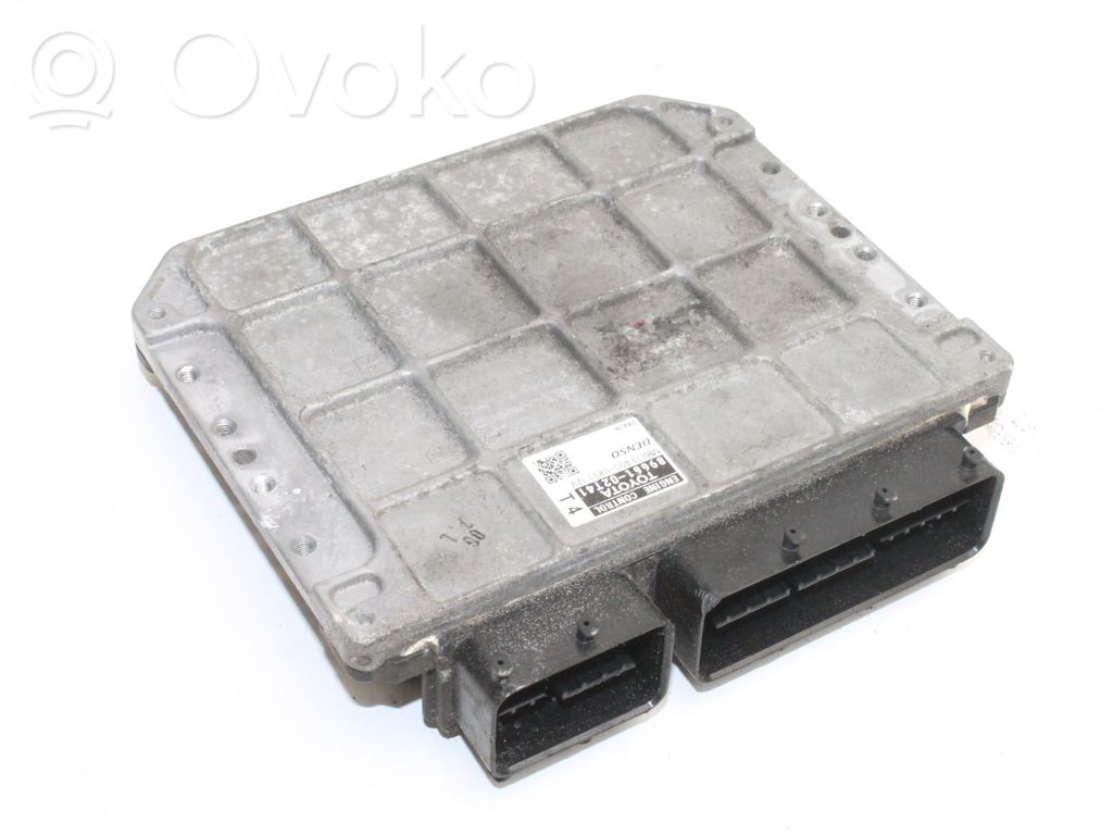 Engine control unit/module   8966102T41