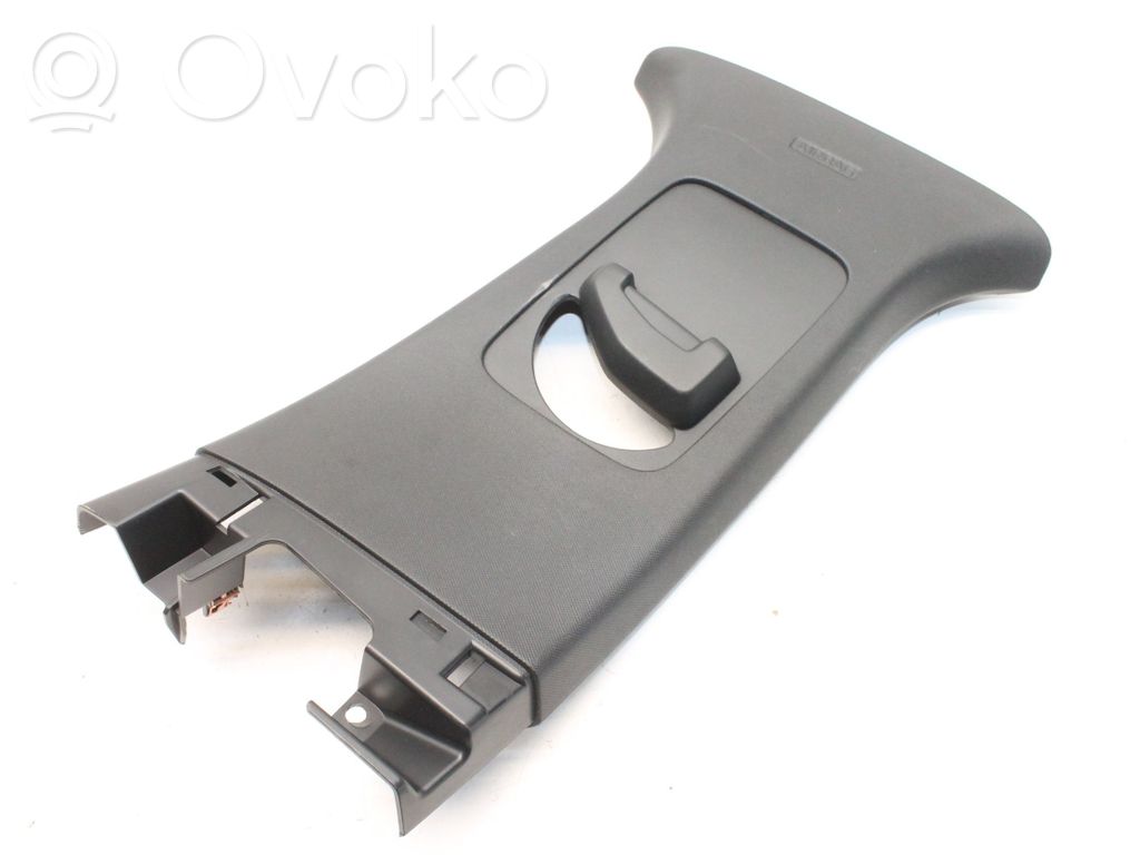 Ford Focus Pilar (B) (superior) 