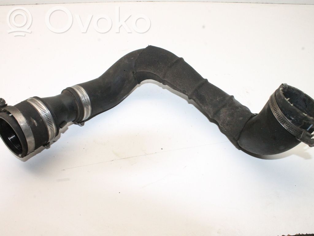 Intercooler hose/pipe