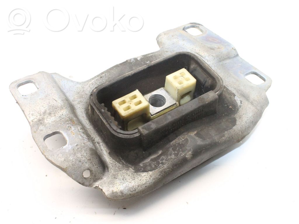 Gearbox mounting bracket   V617M121