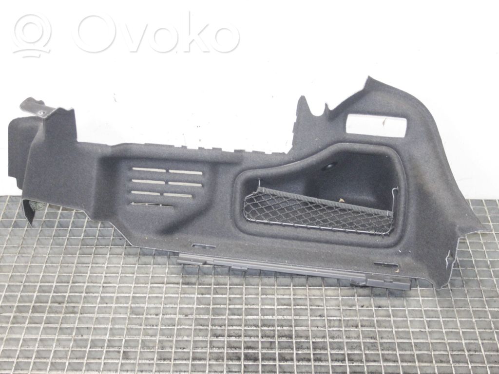 Audi A5 Boczek / Tapicerka / bagażnika 
