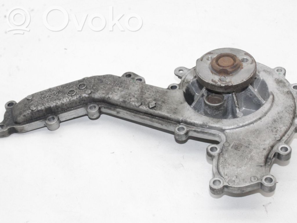 Audi A7 S7 4K8 Water pump 