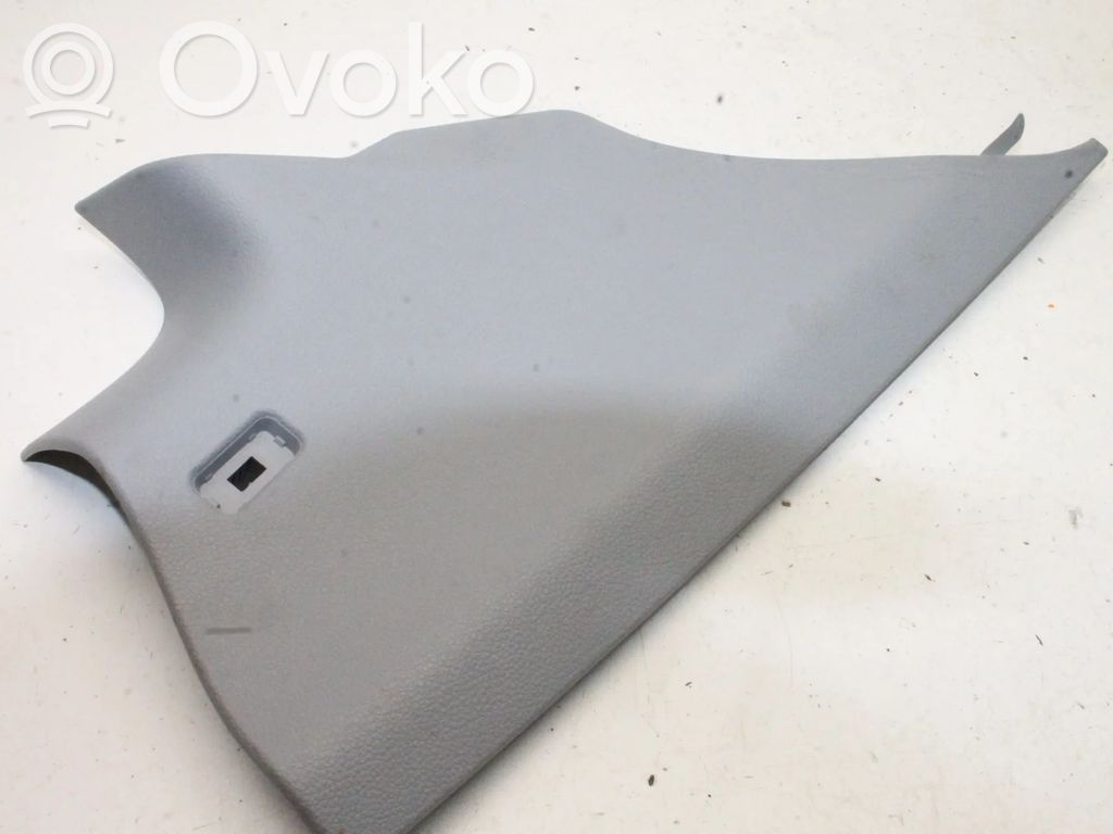 BMW 1 E82 E88 (B) pillar trim (bottom) 