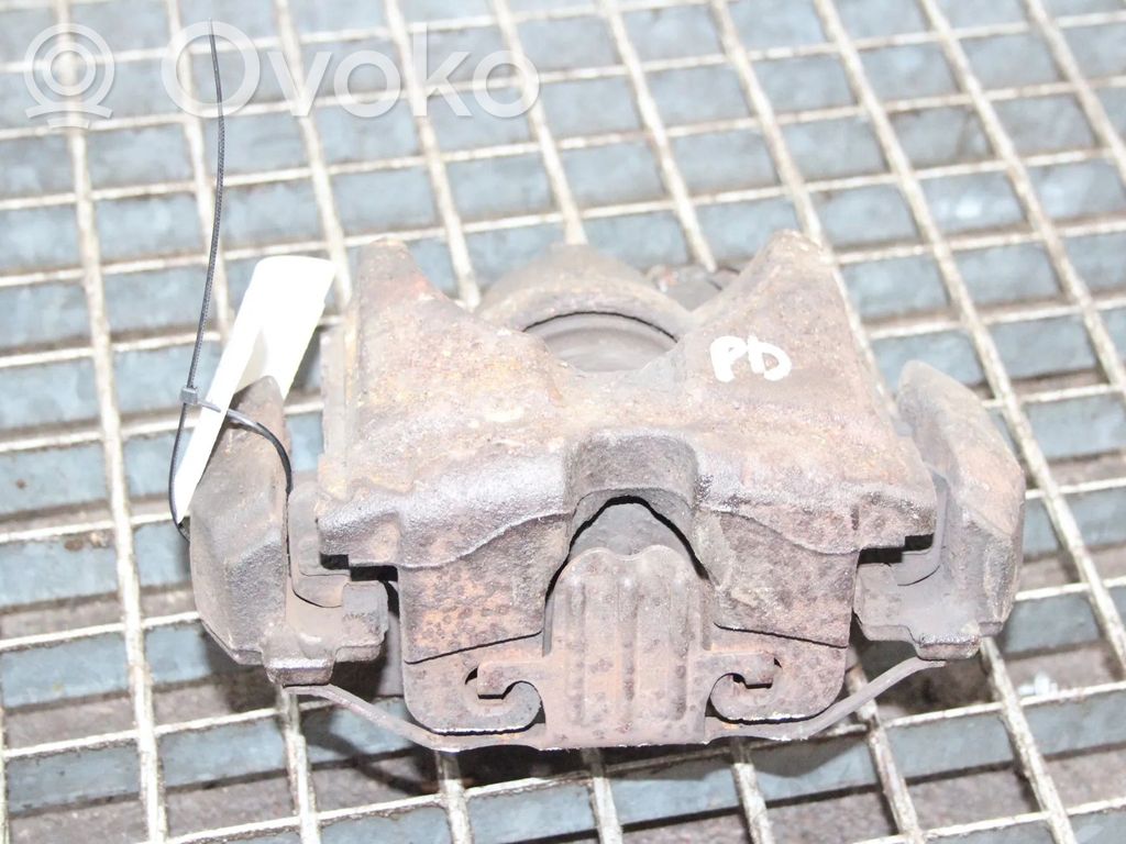 BMW 1 E82 E88 Front brake caliper 