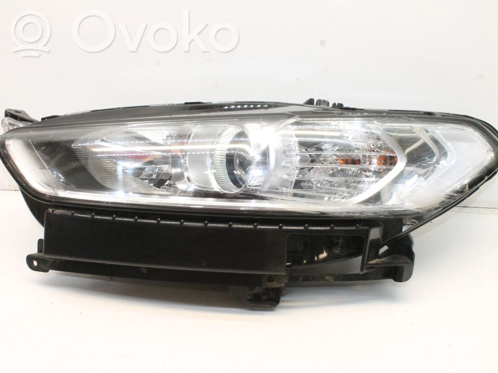 Ford Mondeo MK IV Scheinwerfer 