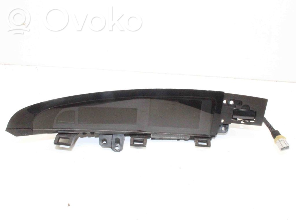 Mazda 3 II Screen/display/small screen 