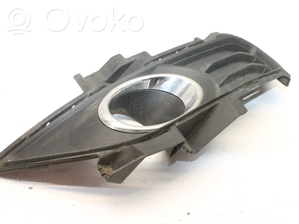 Ford Mondeo MK IV Grilă/ornament proiector ceață față 