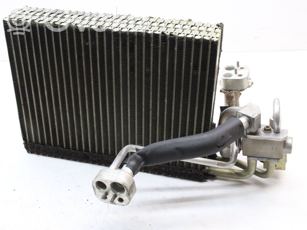 BMW 7 E65 E66 Condenseur de climatisation 