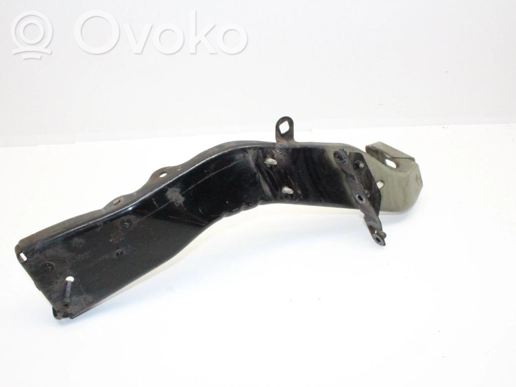 Audi A8 S8 D5 Supporto di montaggio del parafango