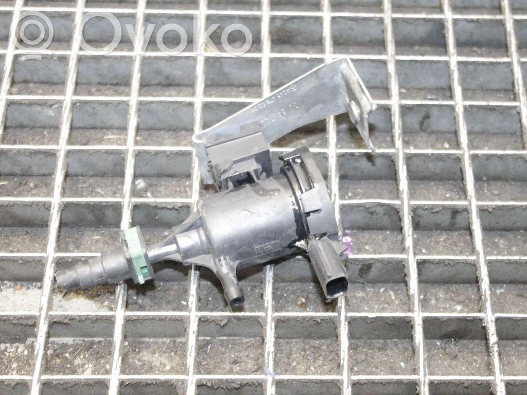 Mercedes-Benz GLA W156 X156 Solenoid supapă turbosuflantă 