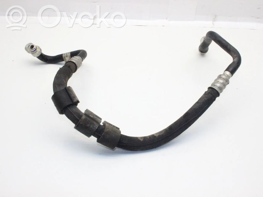 Ilmastointilaitteen putki (A/C)   4G0260701CA