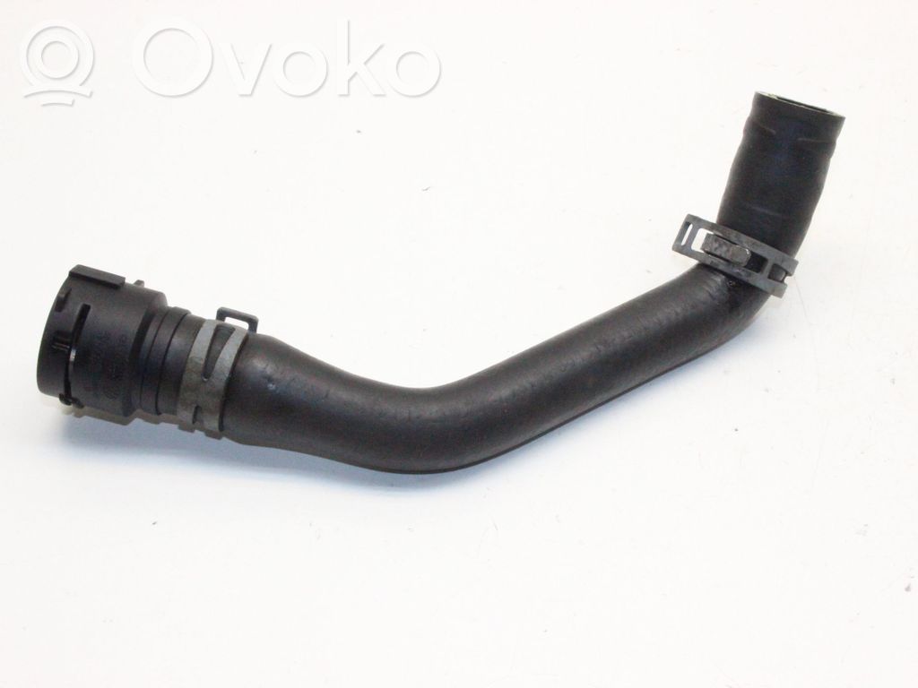 Volkswagen Golf VII Przewód / Wąż chłodnicy 