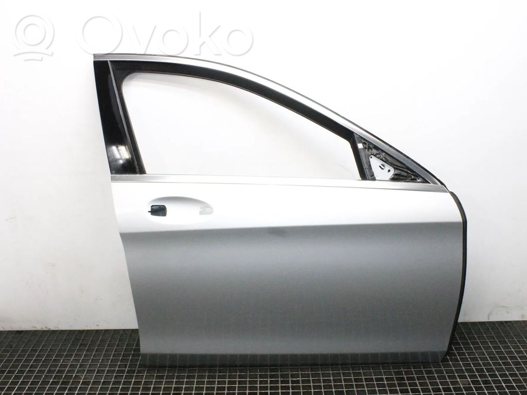 Puerta delantera   775