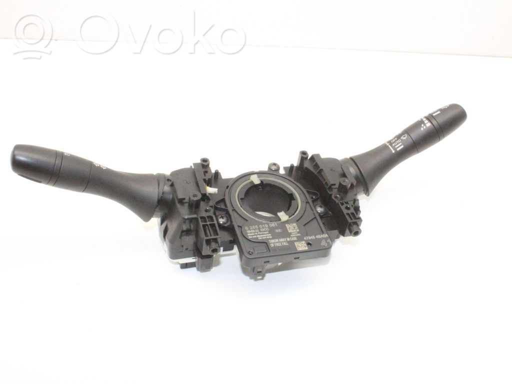 Nissan X-Trail T32 Leva indicatori