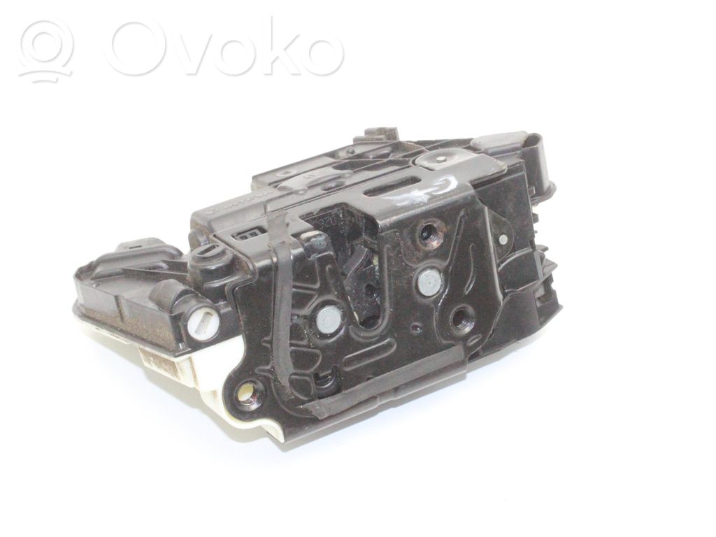 Volkswagen Amarok Serratura portiera posteriore