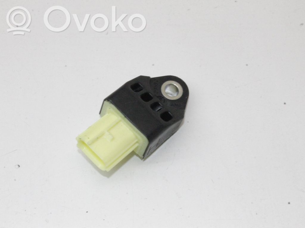 Subaru WRX Senzor impact/declanșare airbag 