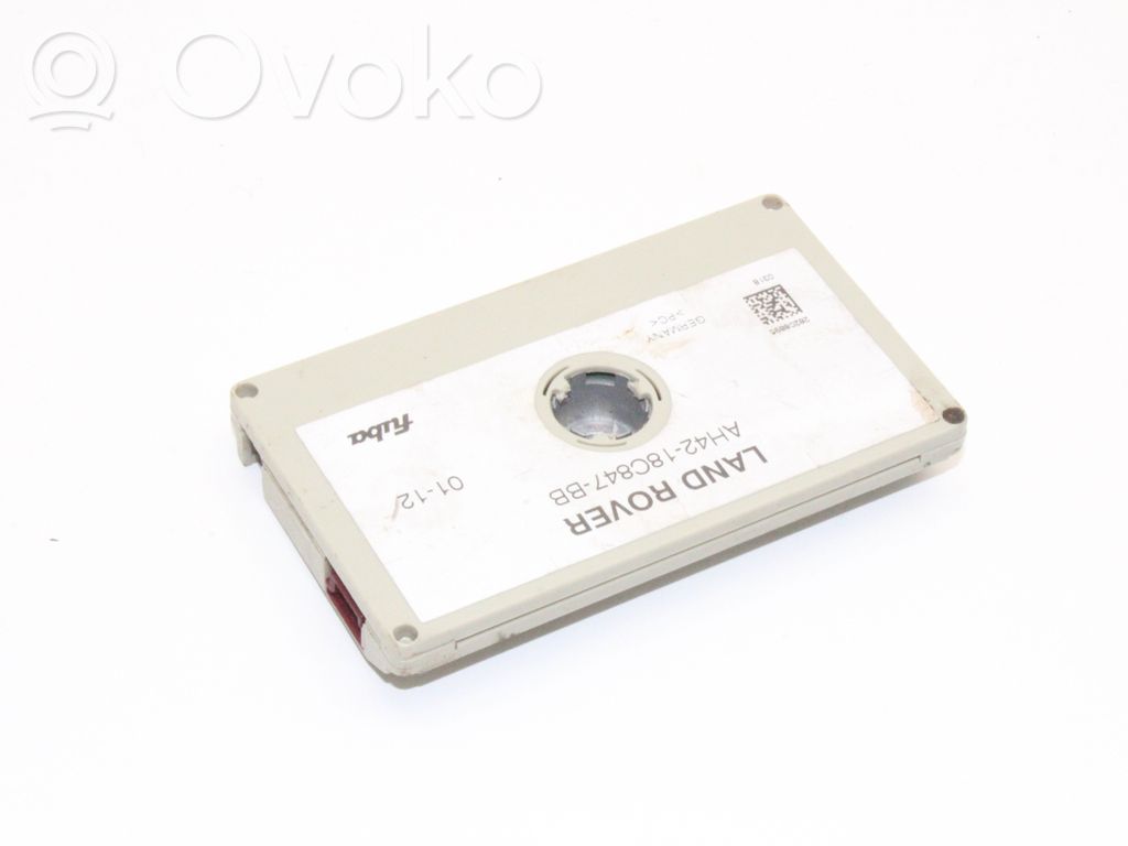 Land Rover Range Rover L322 Pystyantennivahvistin
