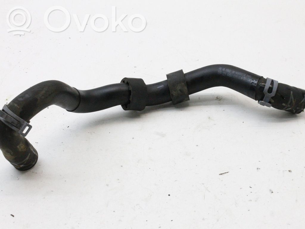 Cupra Born Tubo flessibile del liquido di raffreddamento del motore 