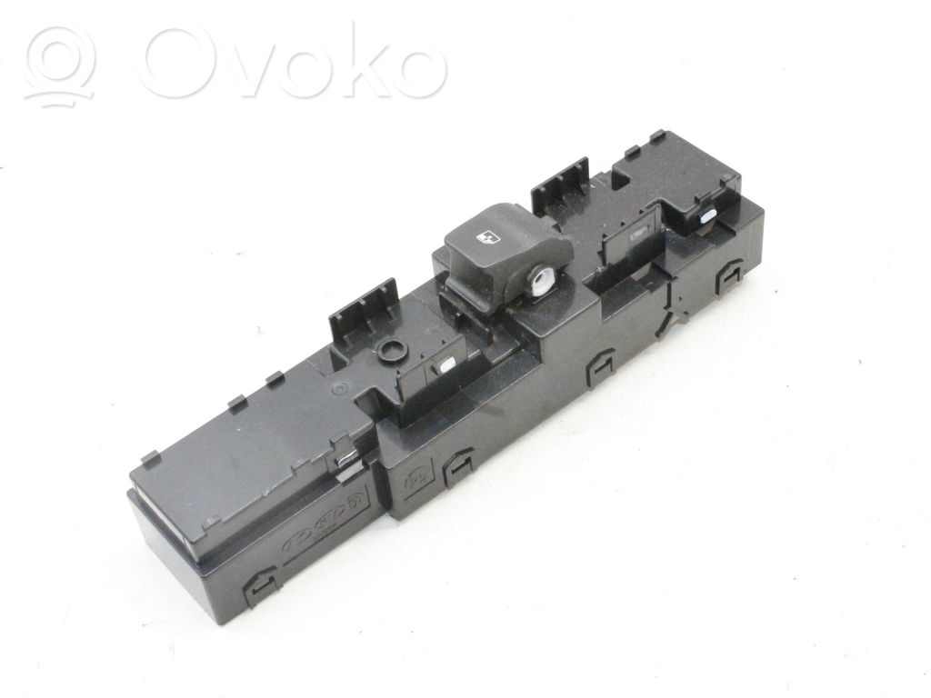 Hyundai i30 Electric window control switch 