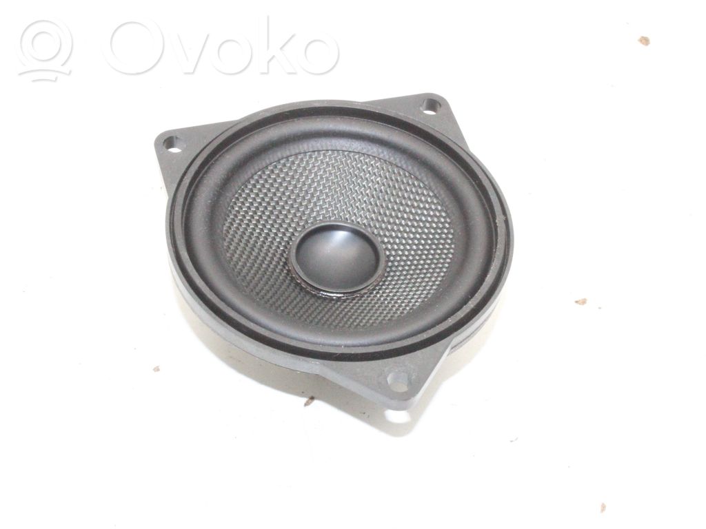 Altavoz del panel   9133410